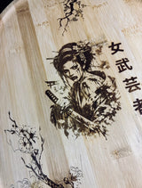 L'Onna-bugeisha  — Plateau bois